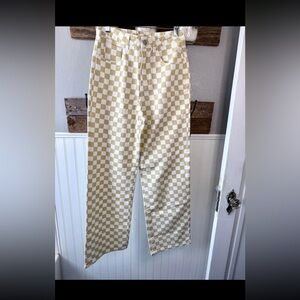❌SOLD❌Checkered Beige and White Pants